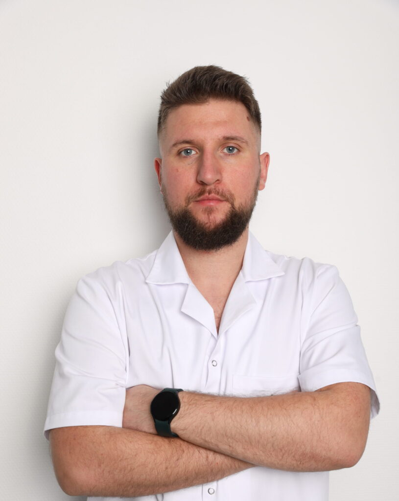 mgr Michał Borys, fizjoterapeuta